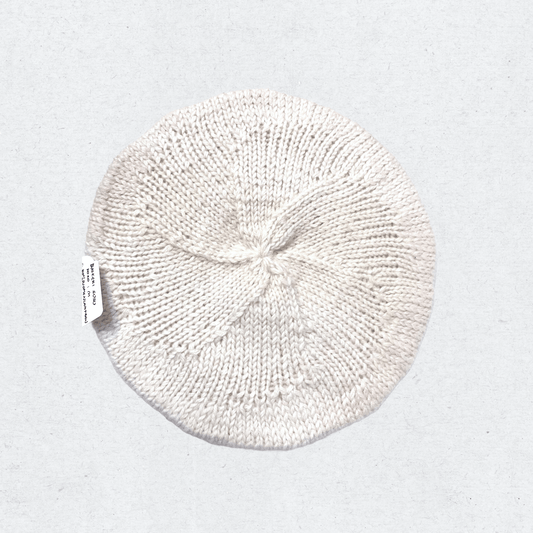 Beret Susu white